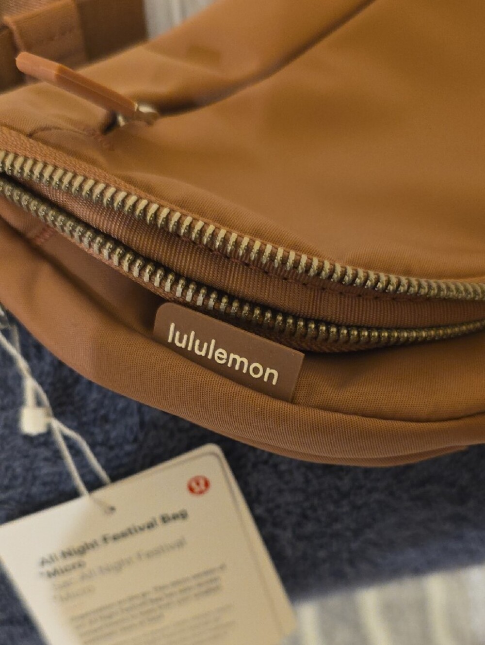 Lululemon Blush / Rose All Night Festival Micro Crossbody Bag - Picture 7 of 8